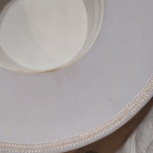 Grey Church Hat - Picture 9 of 16